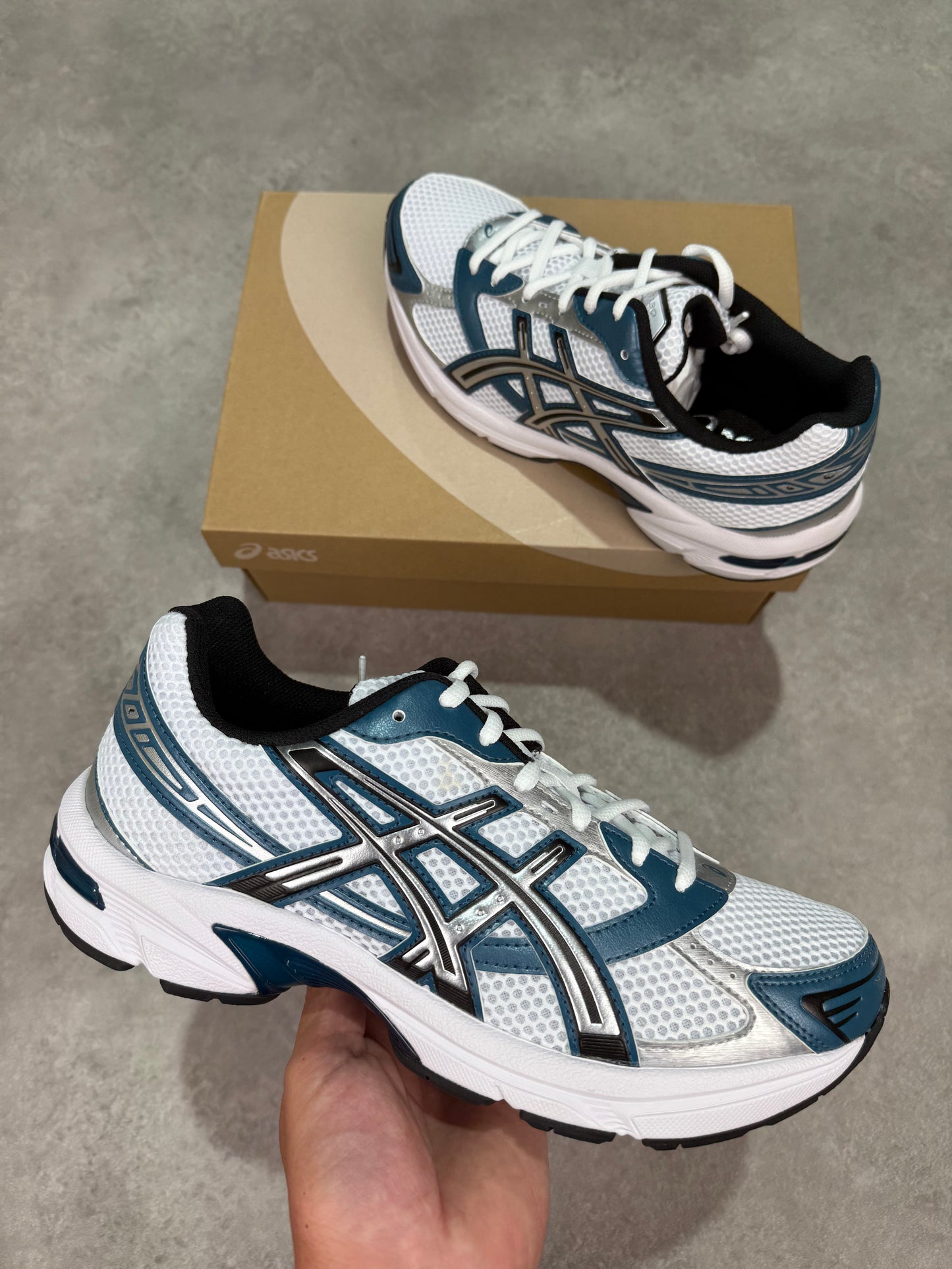 Asics 1130 - White/Restful Teal