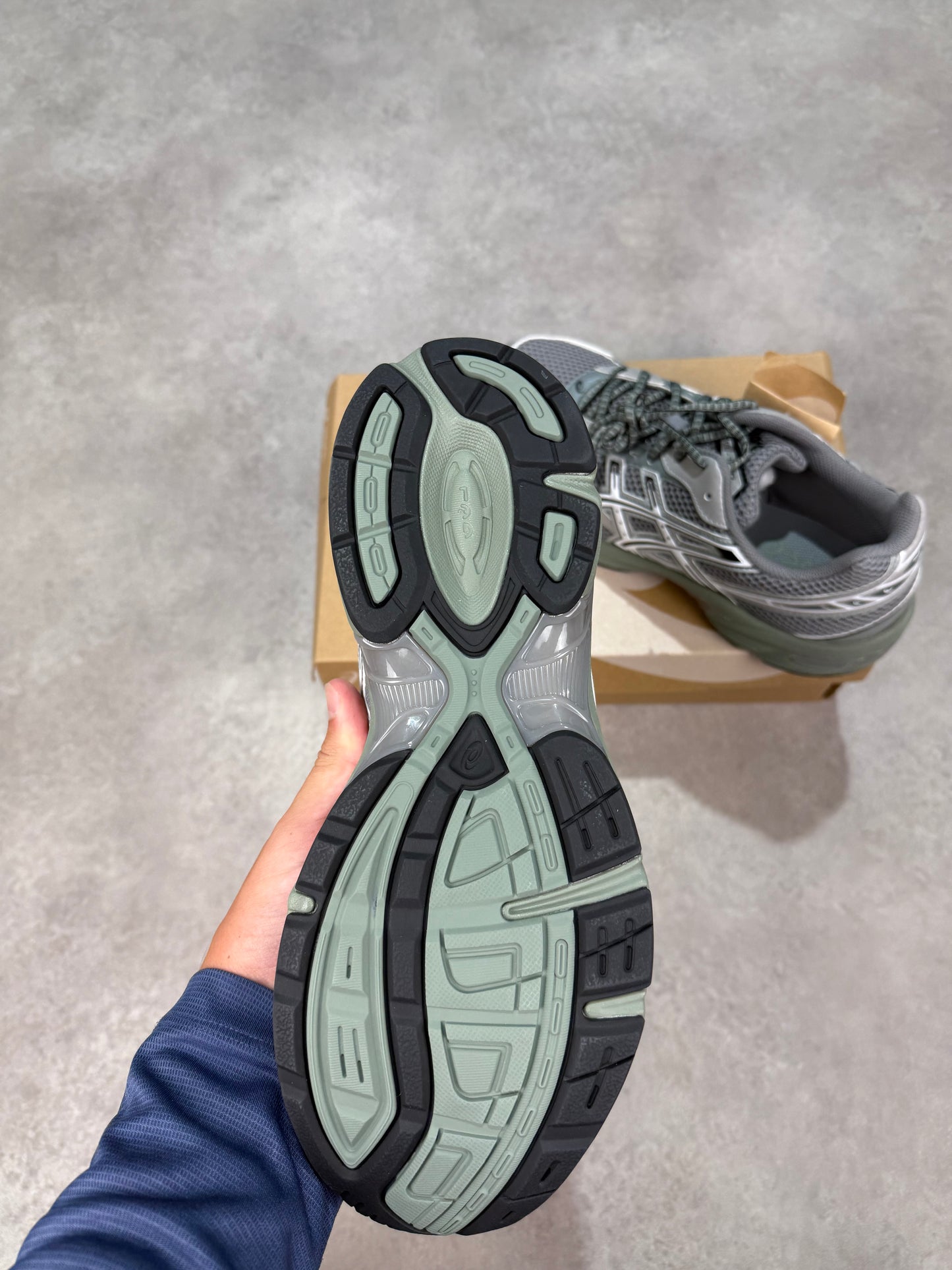 Asics 1130 - Wild Dove/WHT