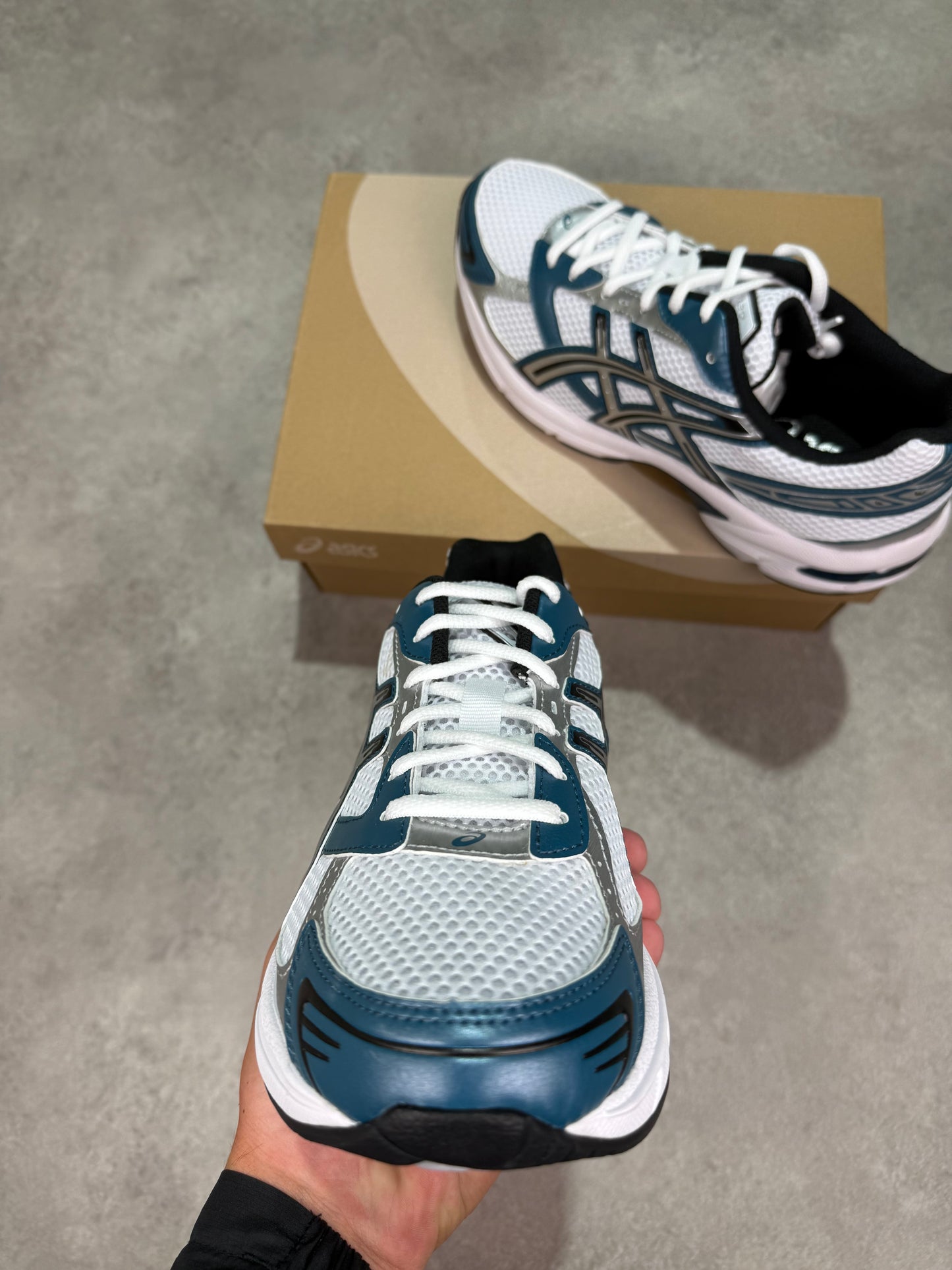 Asics 1130 - White/Restful Teal