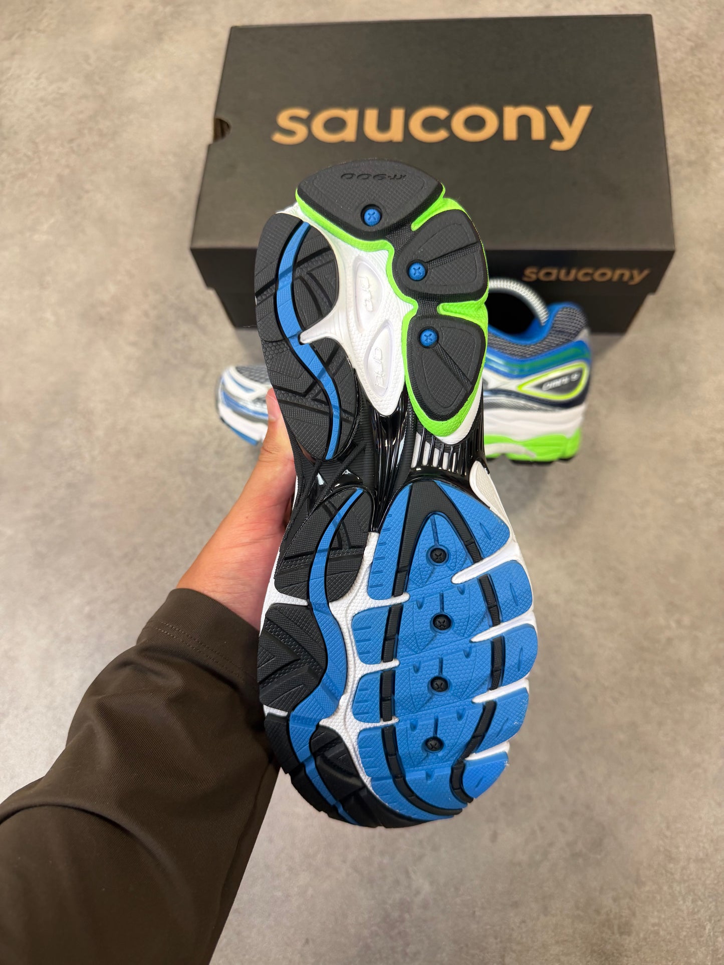 Saucony Progrid Omni 9 - SLIME/SILVER