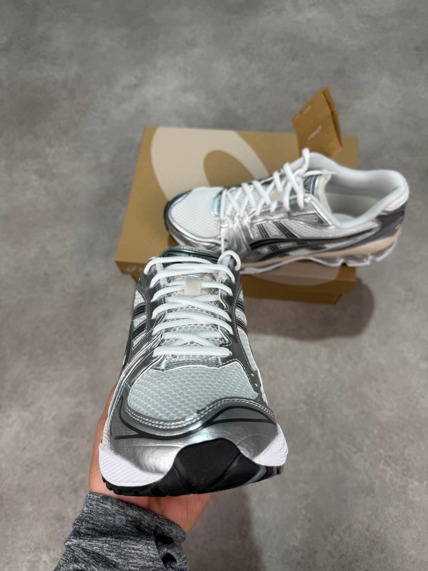 Asics Gel Kayano 14 - White/Graphite Grey