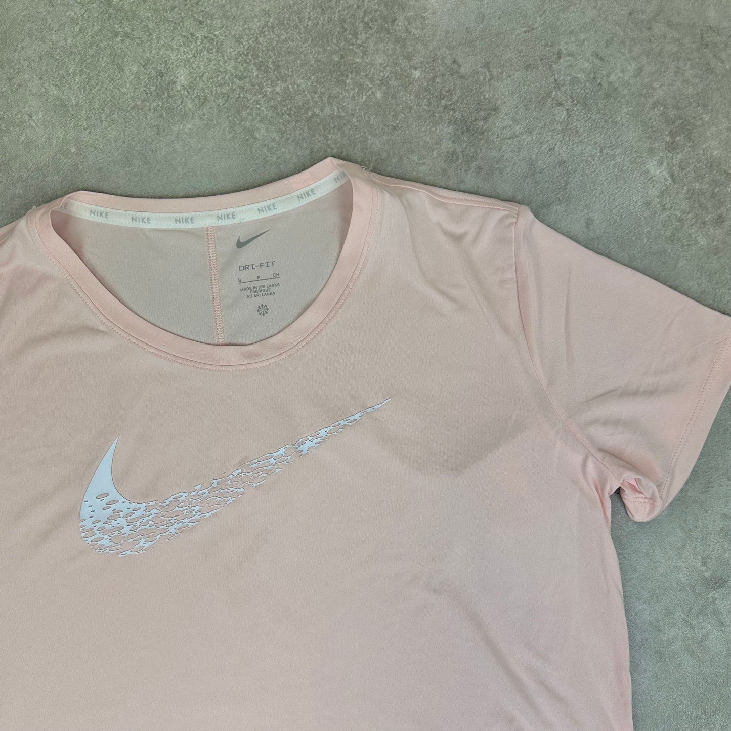 Nike T-shirt - Light Pink