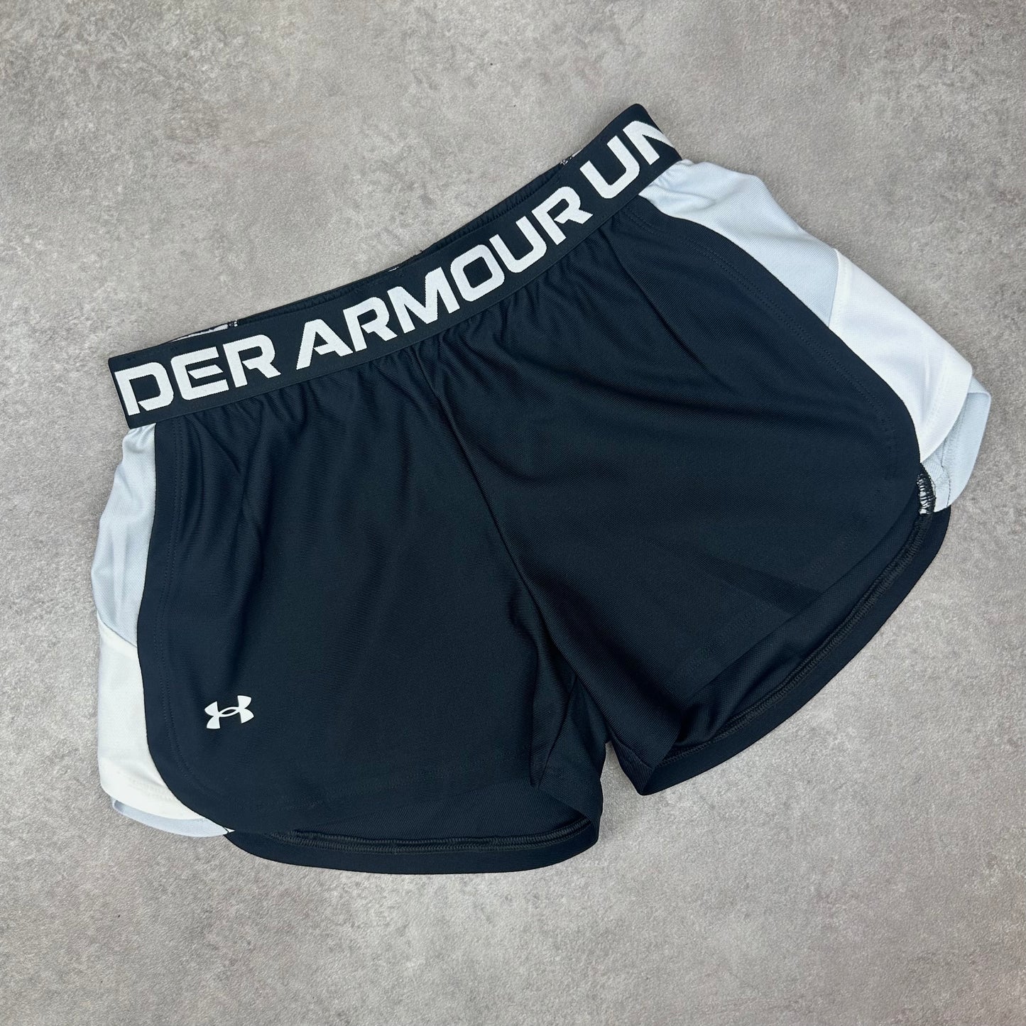 Under Armour Shorts - Black/White