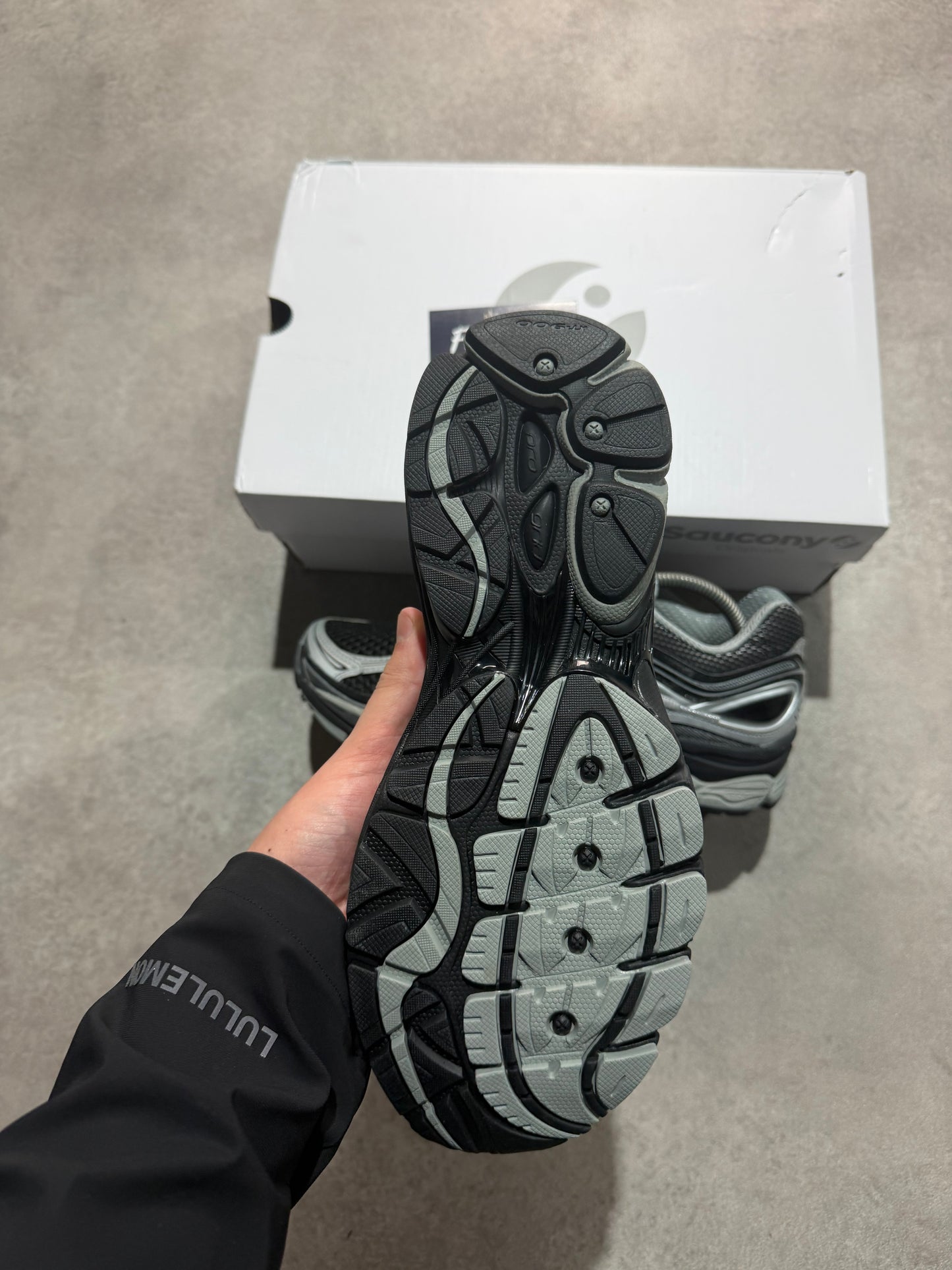 Saucony progrid omni 9 - BLACK/SILVER