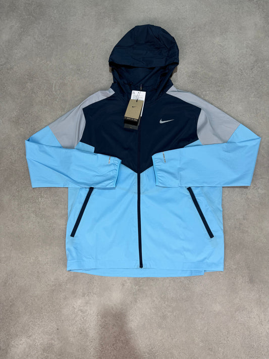 Nike Packable Windbreaker - Aqua Blue