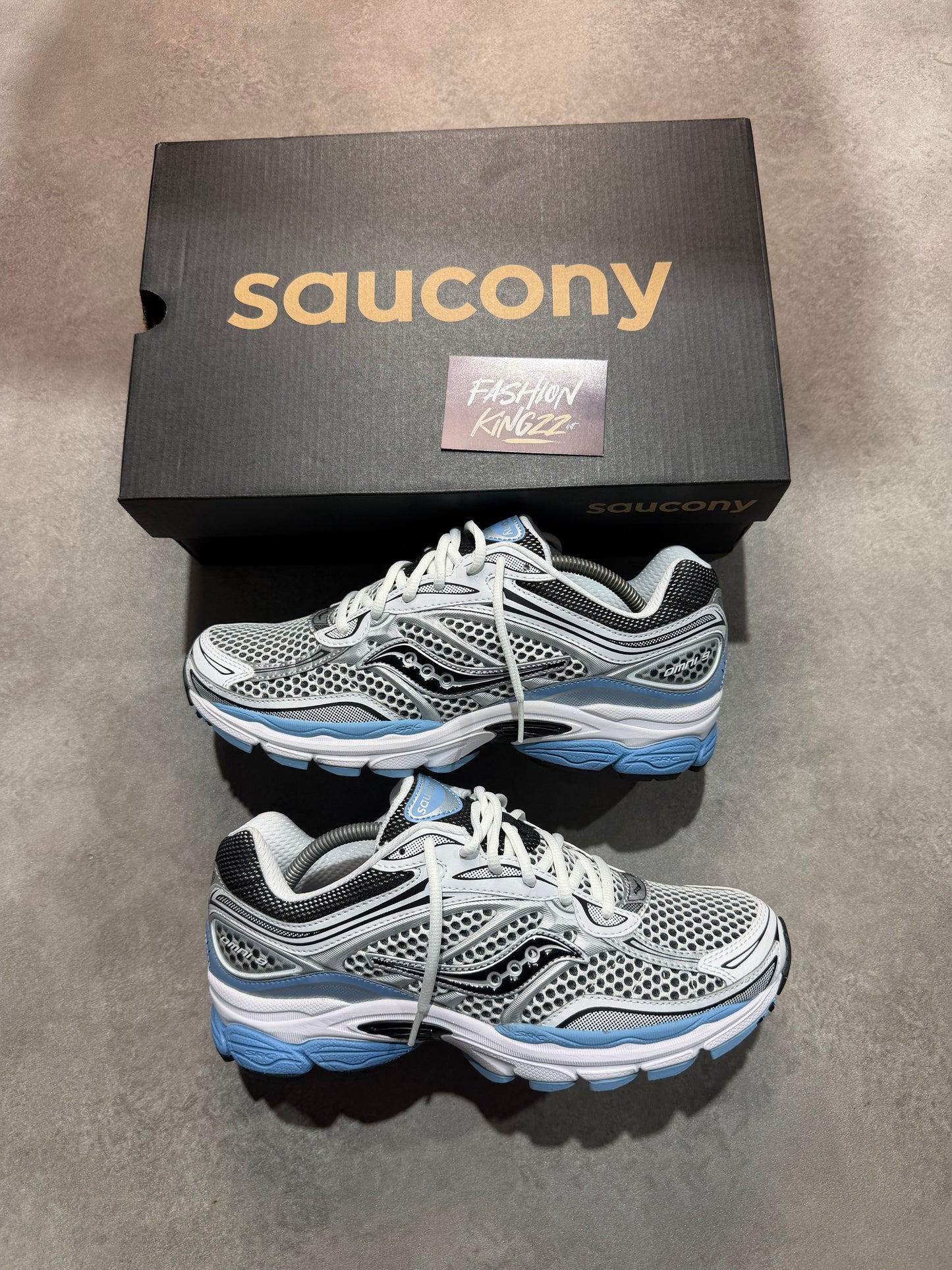 Saucony Progrid Omni 9 - BLISSFUL/WHITE BLUE