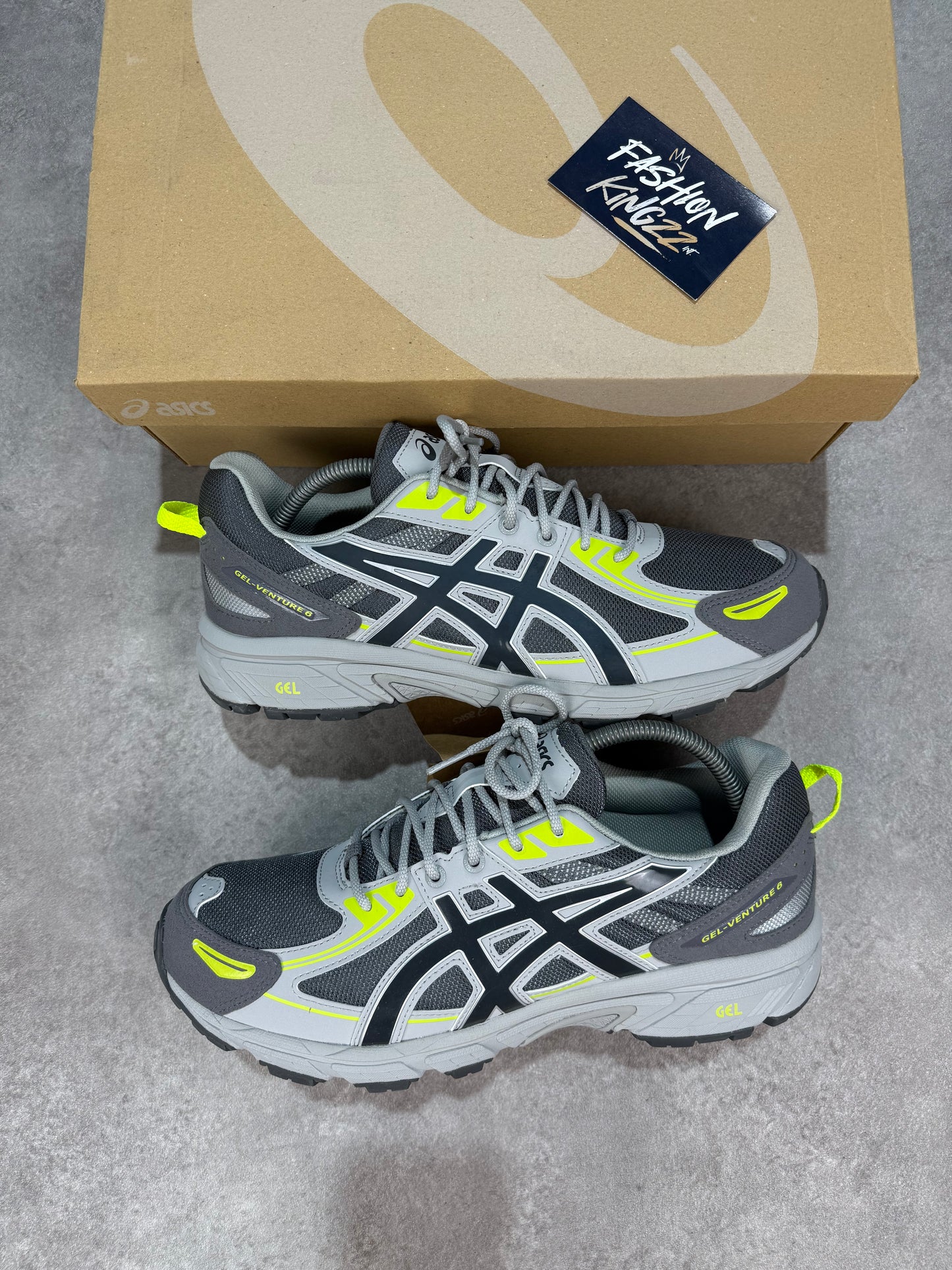 Asics Gel Venture 6 - Carbon/Obsidian Grey