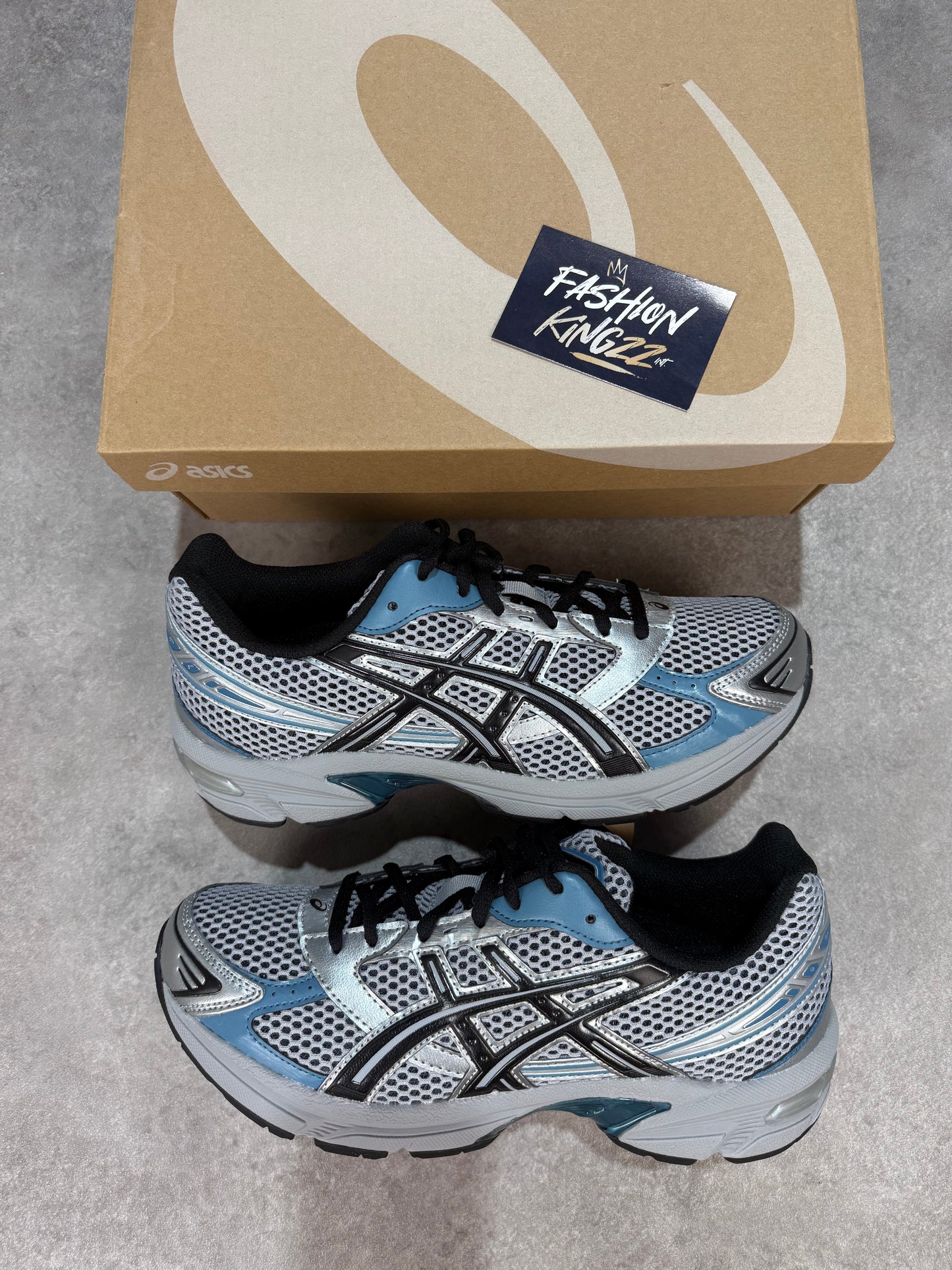 Asics 1130 - Sleet/Black