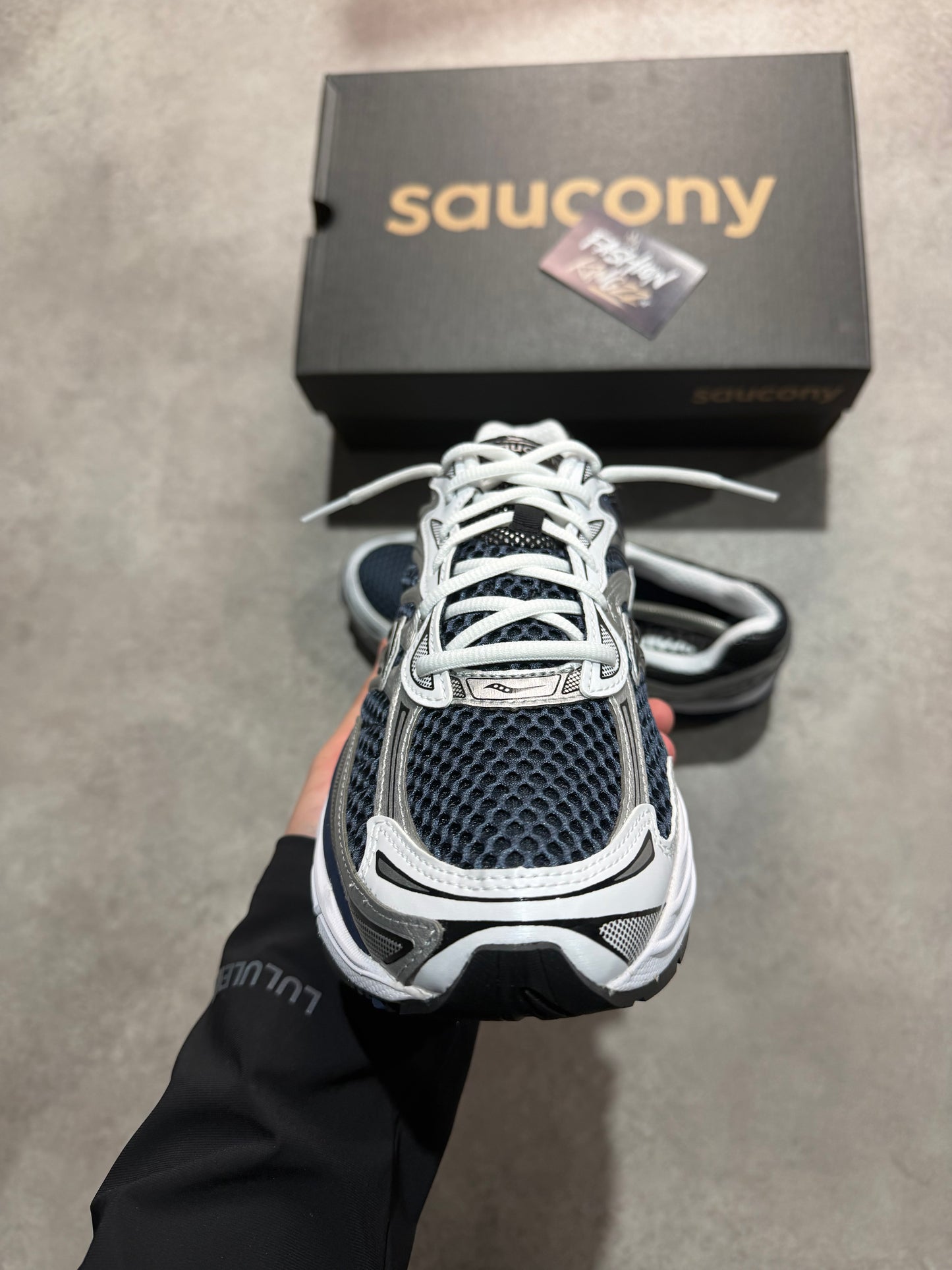 Saucony progrid omni 9 - DEEP NAVY