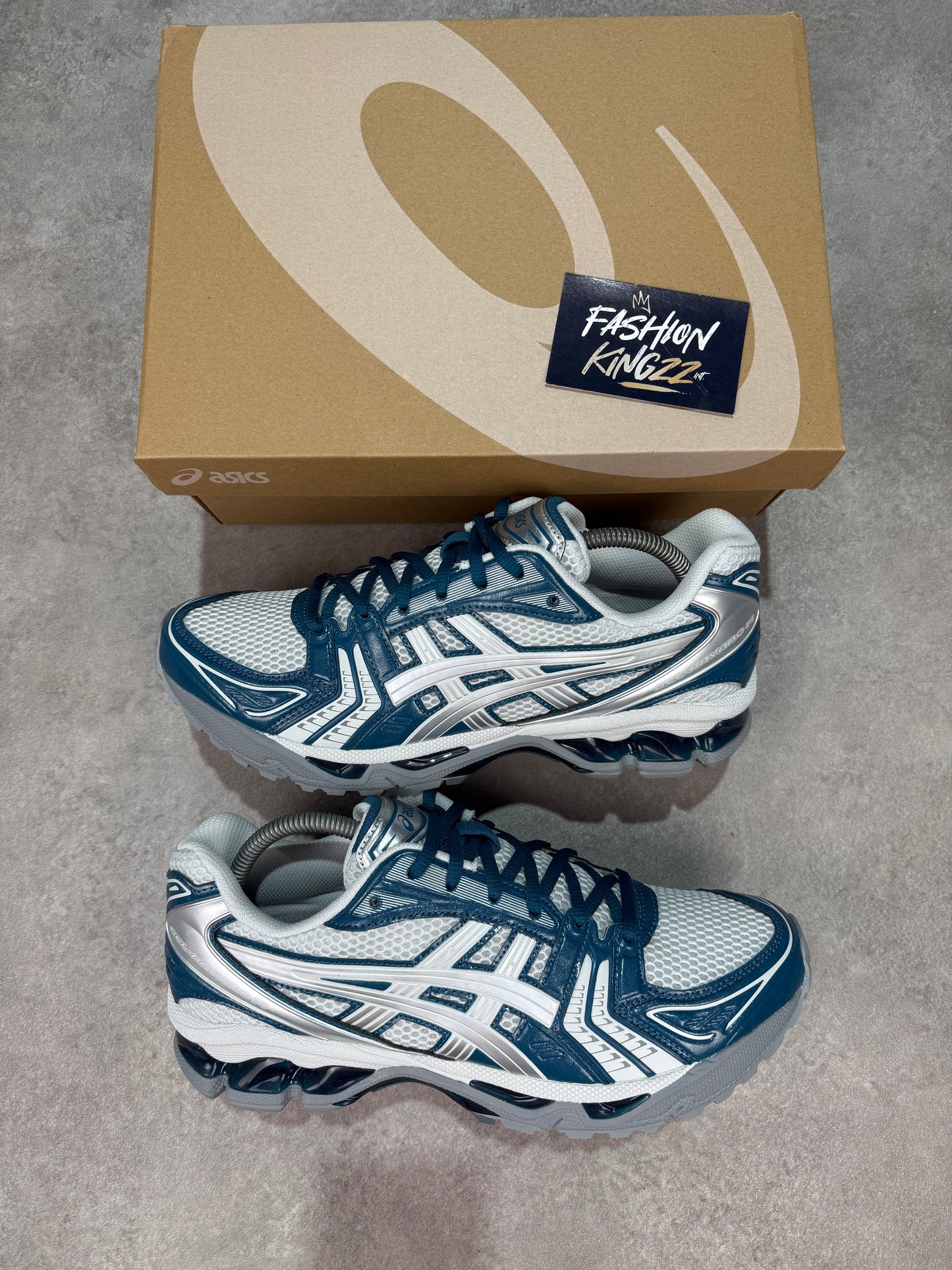 Asics Gel Kayano 14 - GLACIER GREY/PURE SILVER