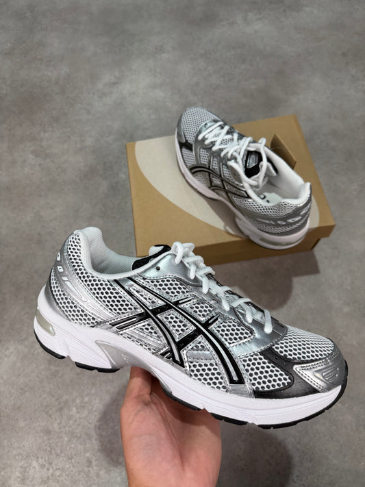Asics 1130 - White/Black