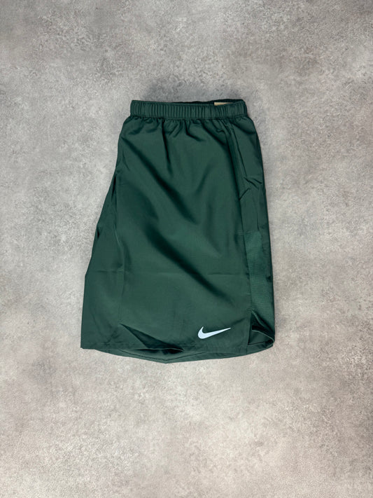 Nike Challenger Shorts - Vinatge Green