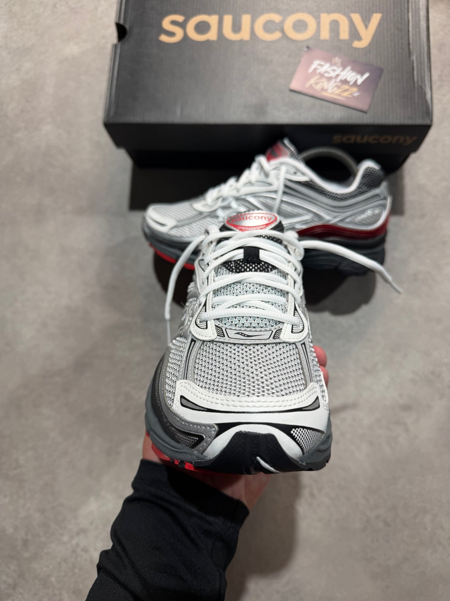 Saucony Pro Grid Omni 9 - Crimson Red