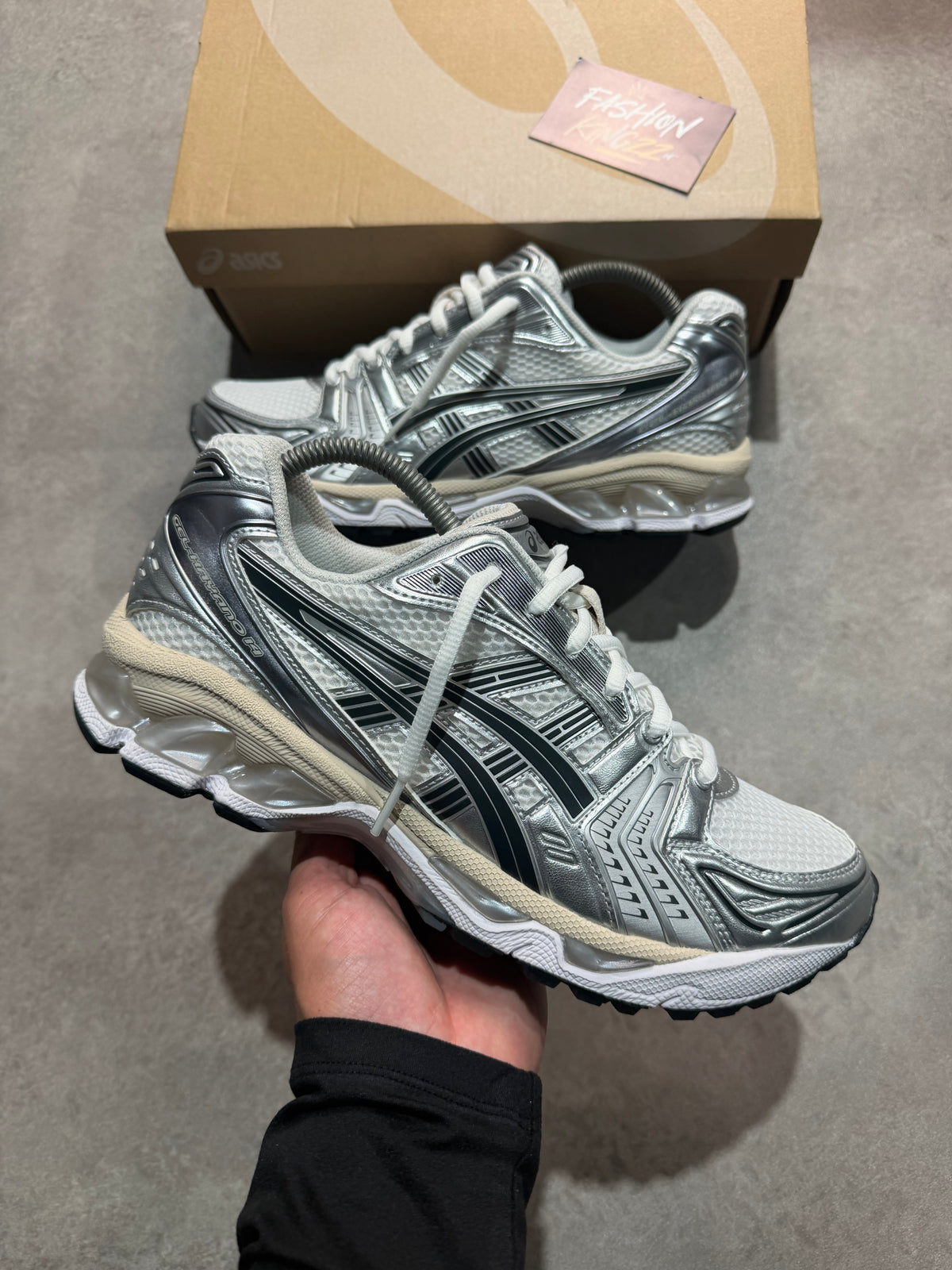 Asics Gel Kayano 14 - Graphite Grey