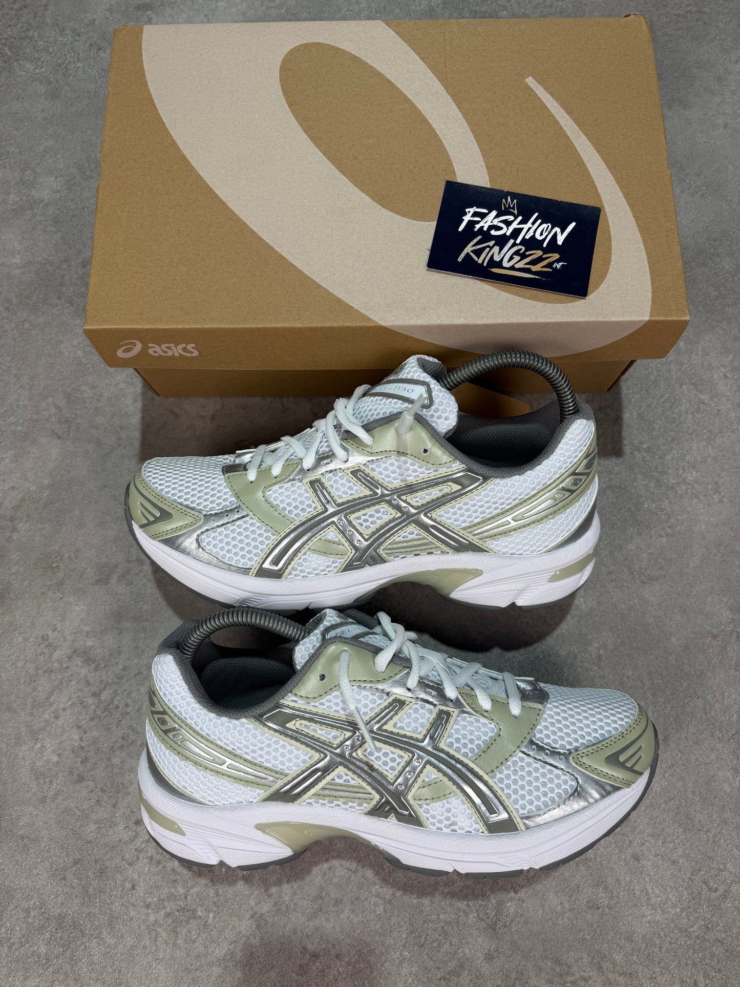 Asics Gel 1130 - WHITE/DRIED LEAF GREEN