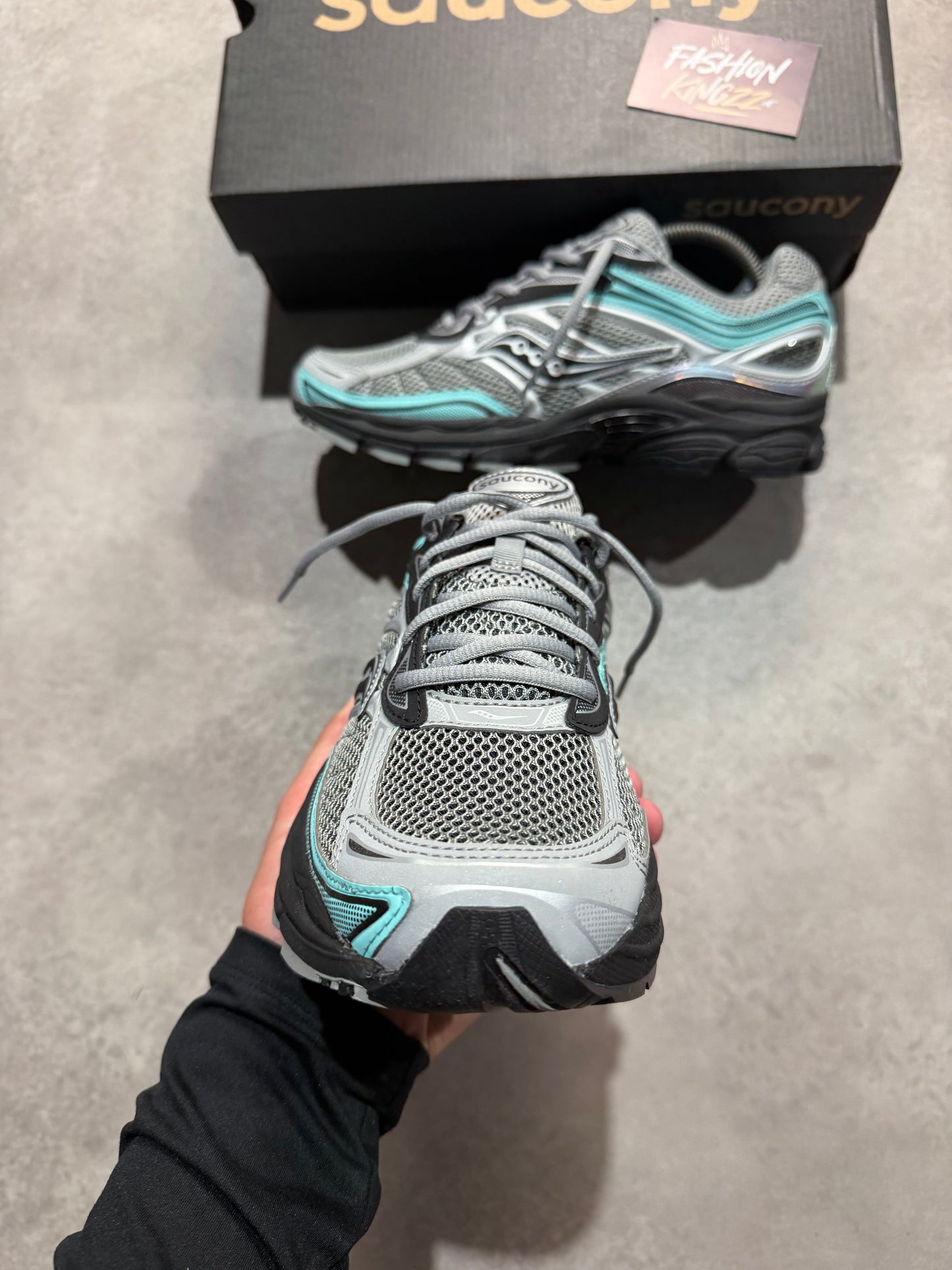 Saucony Pro Grid Omni 9 - Grey Turquoise